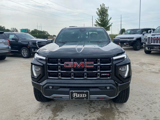 2024 GMC Canyon 4WD AT4