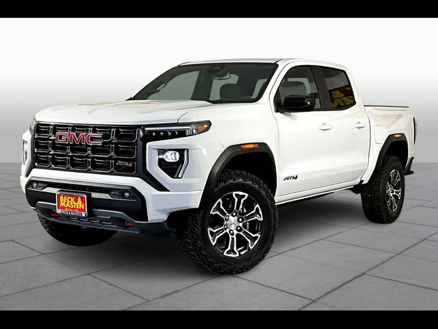 2024 GMC Canyon 4WD AT4