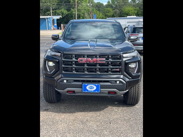 2024 GMC Canyon 4WD AT4