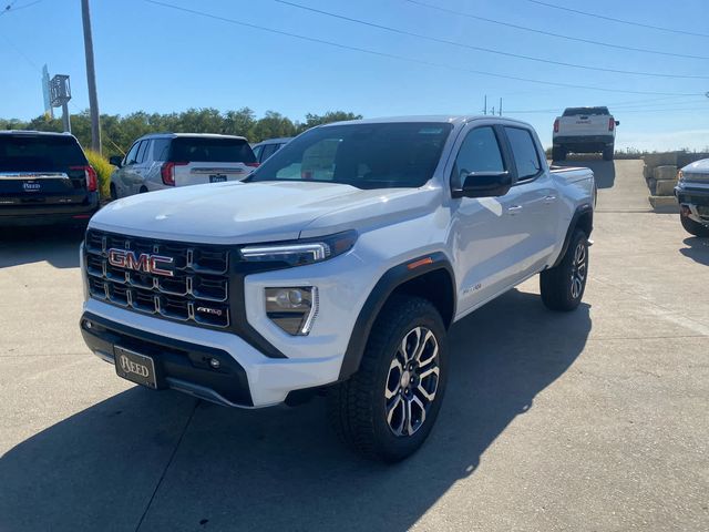 2024 GMC Canyon 4WD AT4