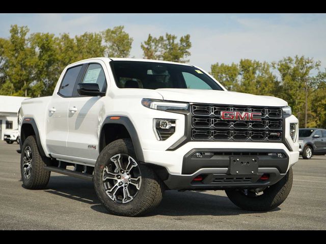 2024 GMC Canyon 4WD AT4