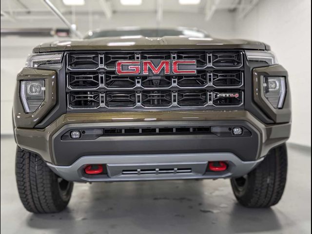 2024 GMC Canyon 4WD AT4