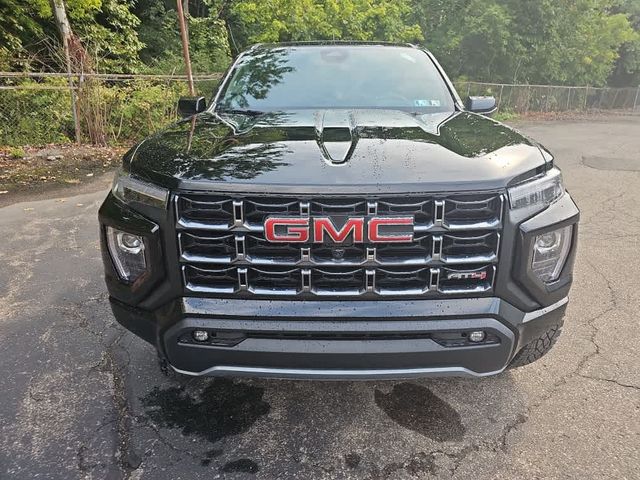 2024 GMC Canyon 4WD AT4