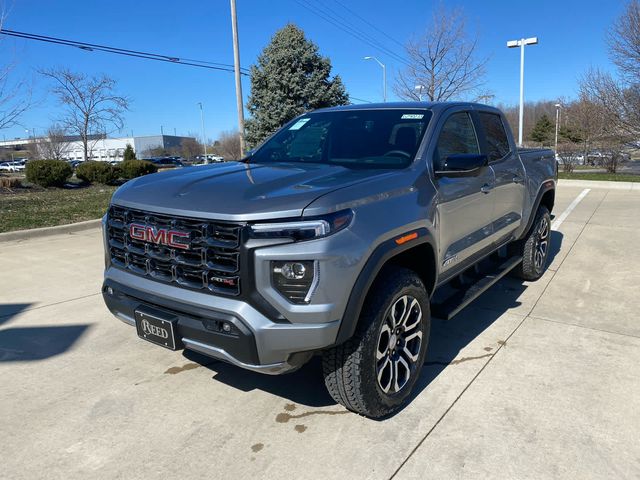 2024 GMC Canyon 4WD AT4