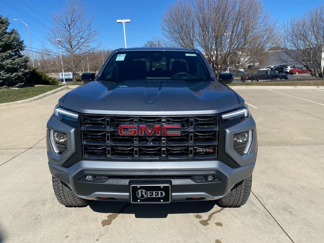 2024 GMC Canyon 4WD AT4