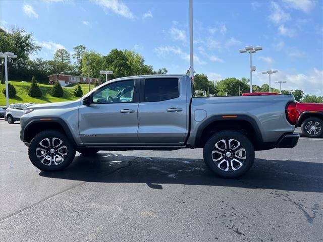 2024 GMC Canyon 4WD AT4