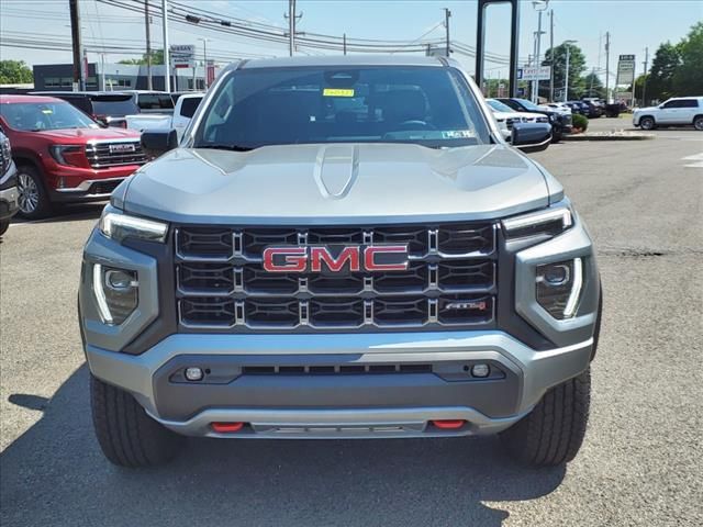 2024 GMC Canyon 4WD AT4