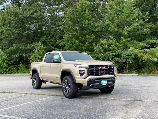 2024 GMC Canyon 4WD AT4