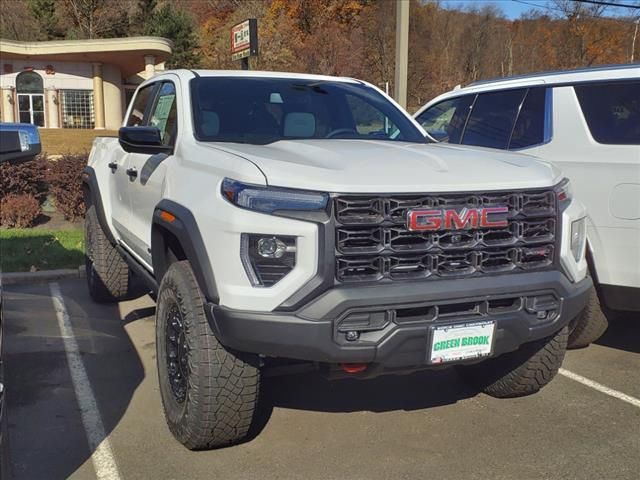 2024 GMC Canyon 4WD AT4X