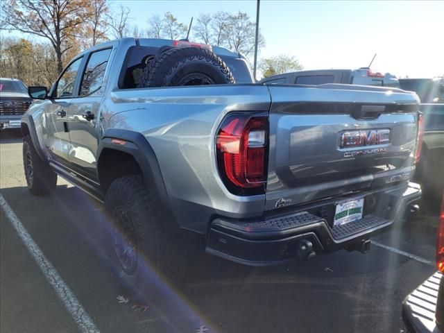 2024 GMC Canyon 4WD AT4X