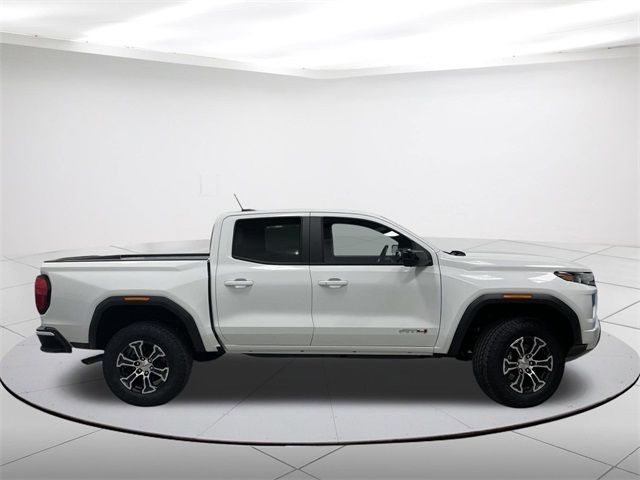 2024 GMC Canyon 4WD AT4