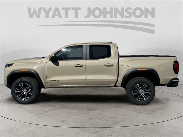 2024 GMC Canyon 4WD AT4