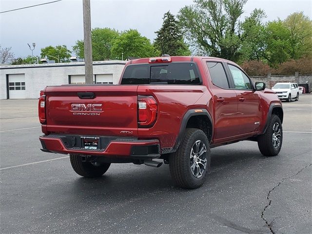 2024 GMC Canyon 4WD AT4