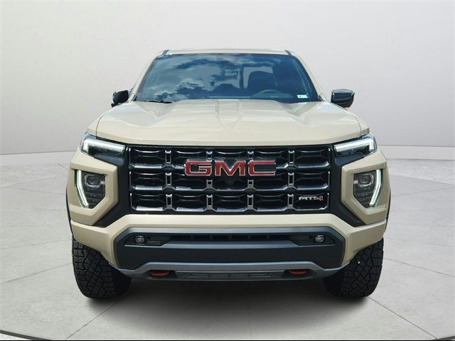 2024 GMC Canyon 4WD AT4