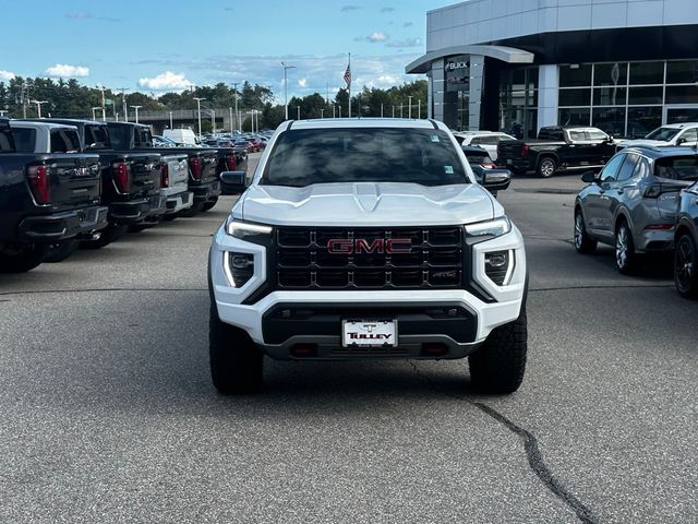 2024 GMC Canyon 4WD AT4