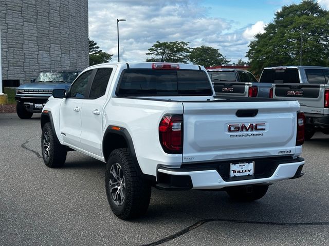 2024 GMC Canyon 4WD AT4