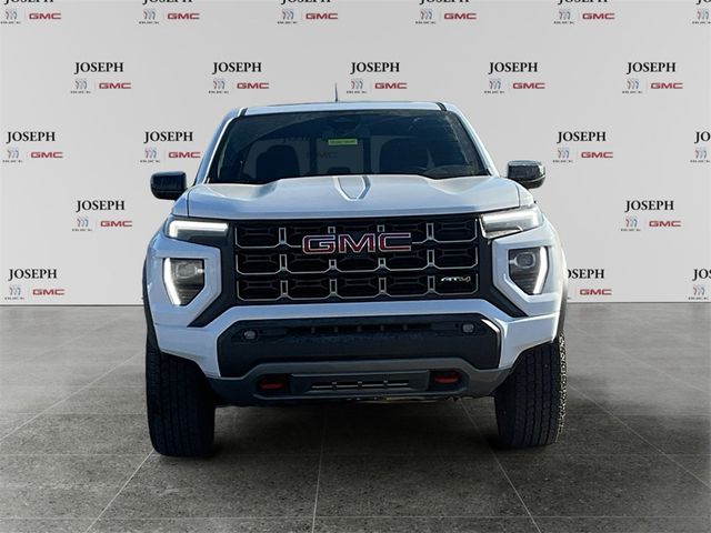 2024 GMC Canyon 4WD AT4