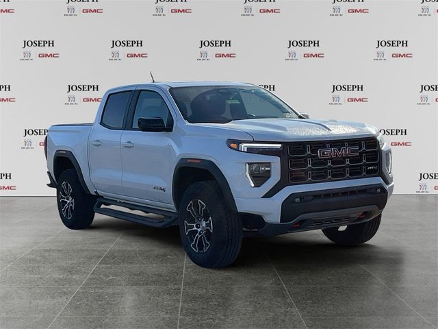 2024 GMC Canyon 4WD AT4