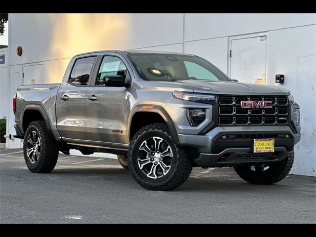 2024 GMC Canyon 4WD AT4