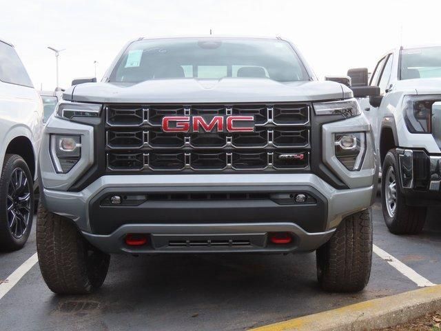 2024 GMC Canyon 4WD AT4