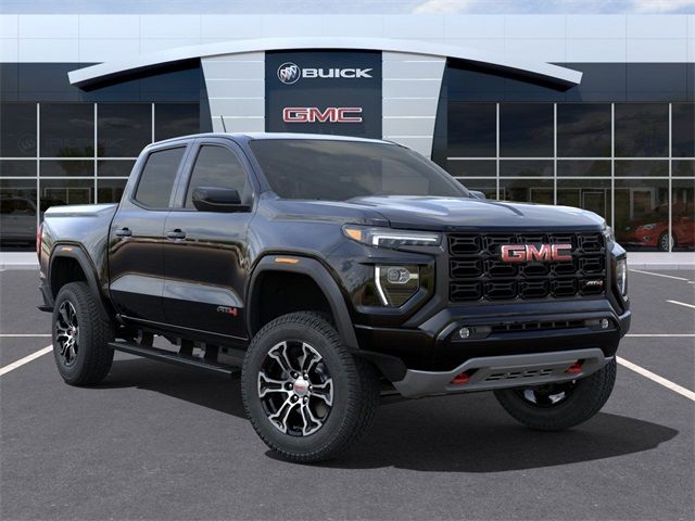 2024 GMC Canyon 4WD AT4