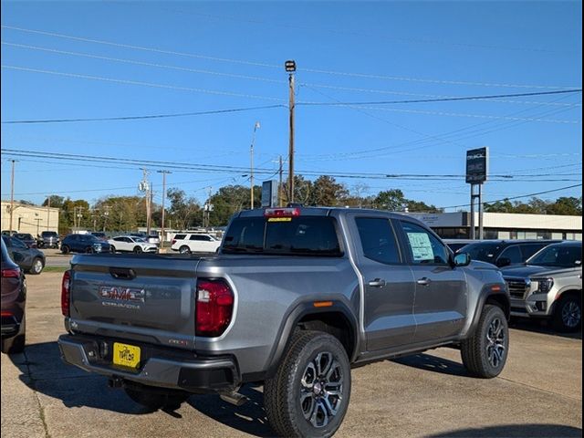 2024 GMC Canyon 4WD AT4