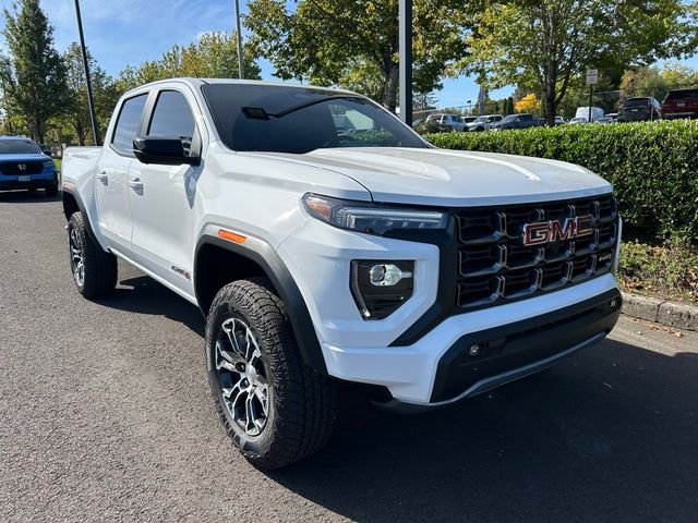 2024 GMC Canyon 4WD AT4