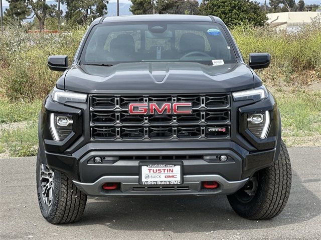 2024 GMC Canyon 4WD AT4