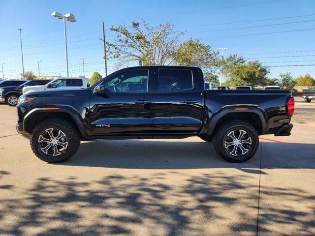 2024 GMC Canyon 4WD AT4