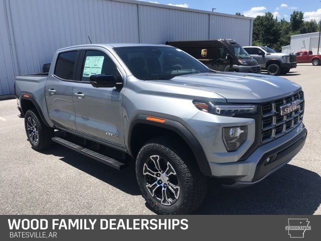 2024 GMC Canyon 4WD AT4