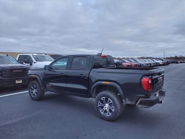 2024 GMC Canyon 4WD AT4