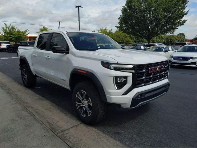 2024 GMC Canyon 4WD AT4