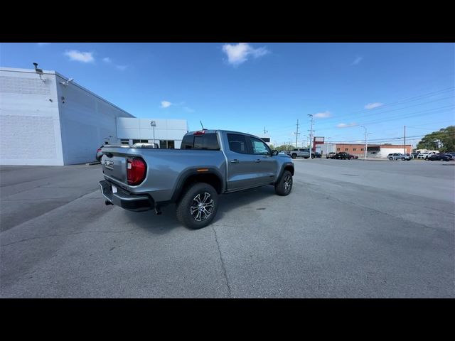 2024 GMC Canyon 4WD AT4