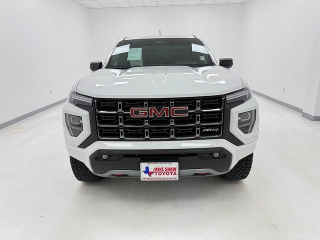 2024 GMC Canyon 4WD AT4