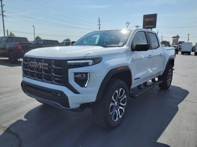 2024 GMC Canyon 4WD AT4