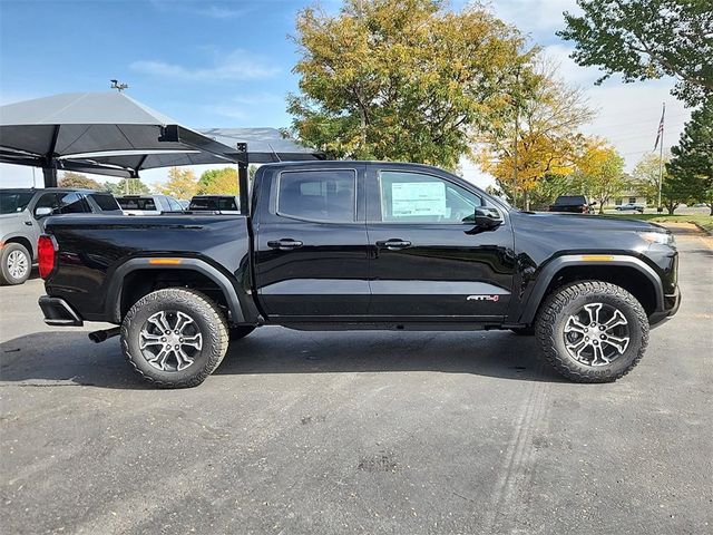 2024 GMC Canyon 4WD AT4