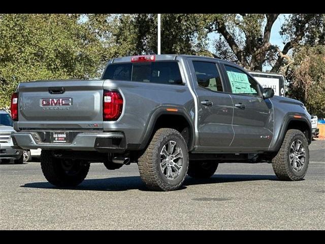 2024 GMC Canyon 4WD AT4