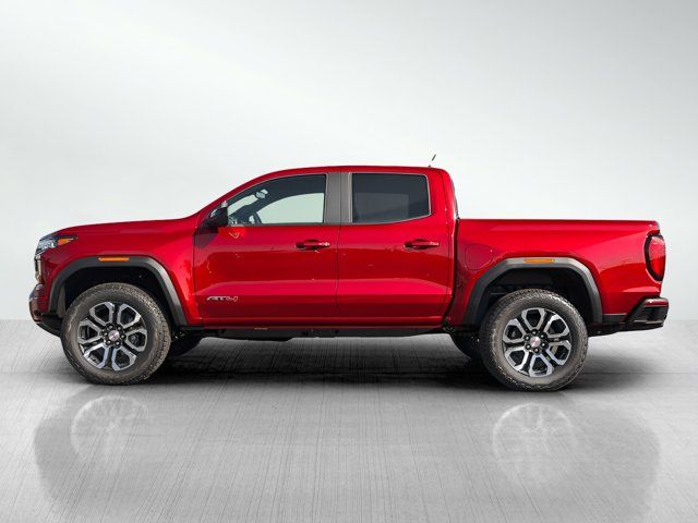 2024 GMC Canyon 4WD AT4