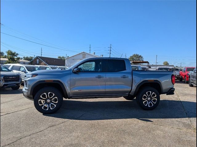 2024 GMC Canyon 4WD AT4