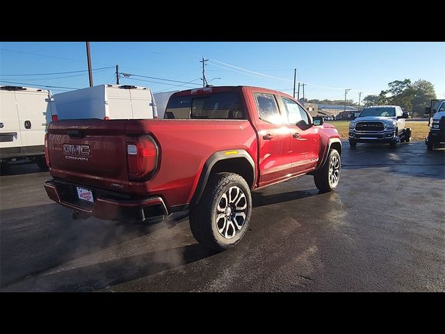 2024 GMC Canyon 4WD AT4