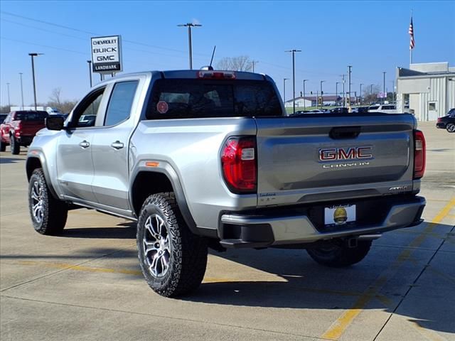 2024 GMC Canyon 4WD AT4