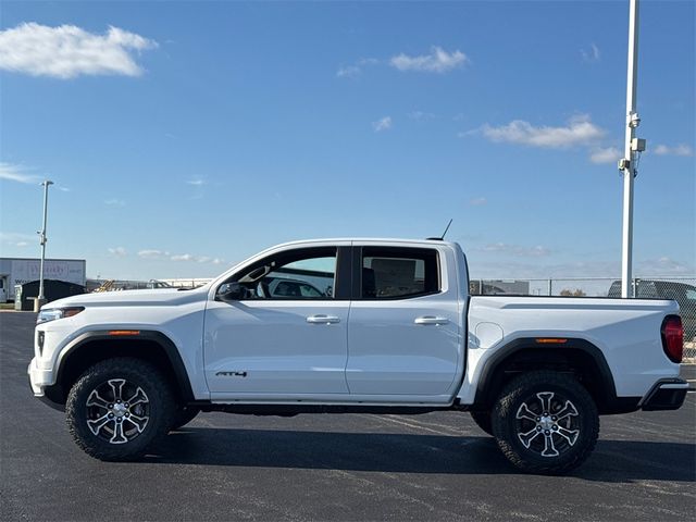 2024 GMC Canyon 4WD AT4