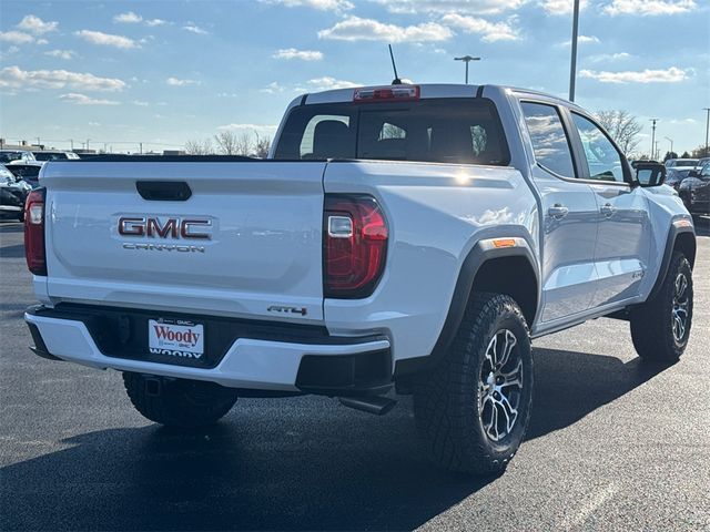 2024 GMC Canyon 4WD AT4