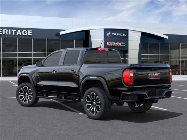 2024 GMC Canyon 4WD AT4