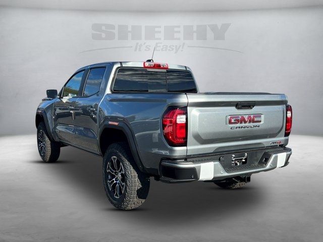 2024 GMC Canyon 4WD AT4