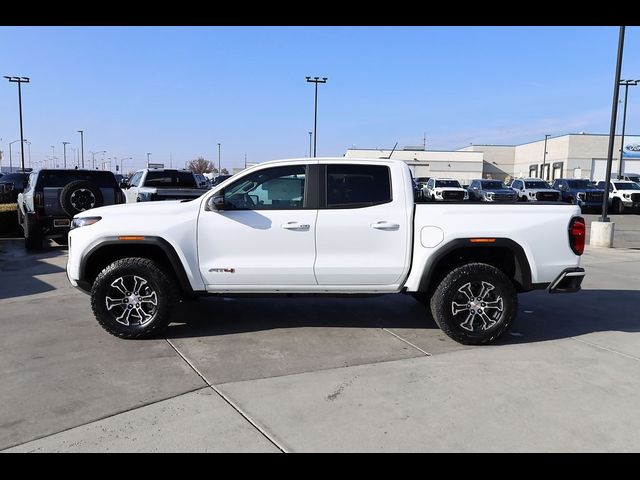 2024 GMC Canyon 4WD AT4