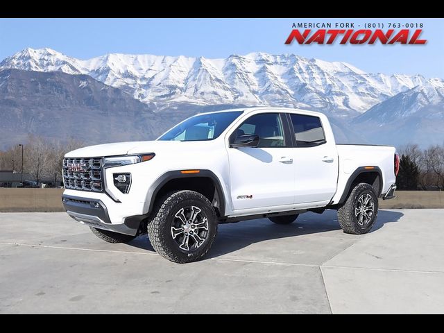 2024 GMC Canyon 4WD AT4