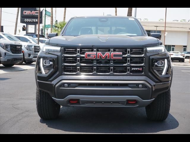 2024 GMC Canyon 4WD AT4