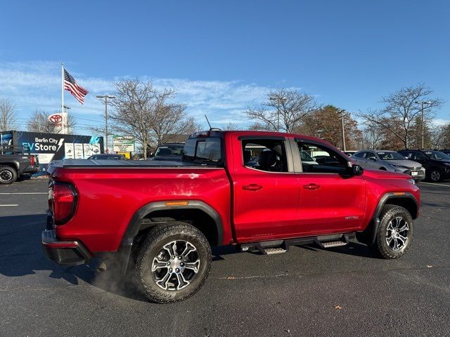 2024 GMC Canyon 4WD AT4