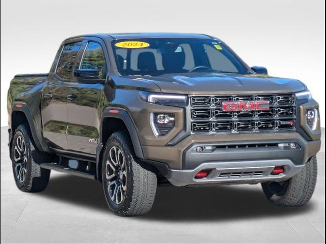 2024 GMC Canyon 4WD AT4